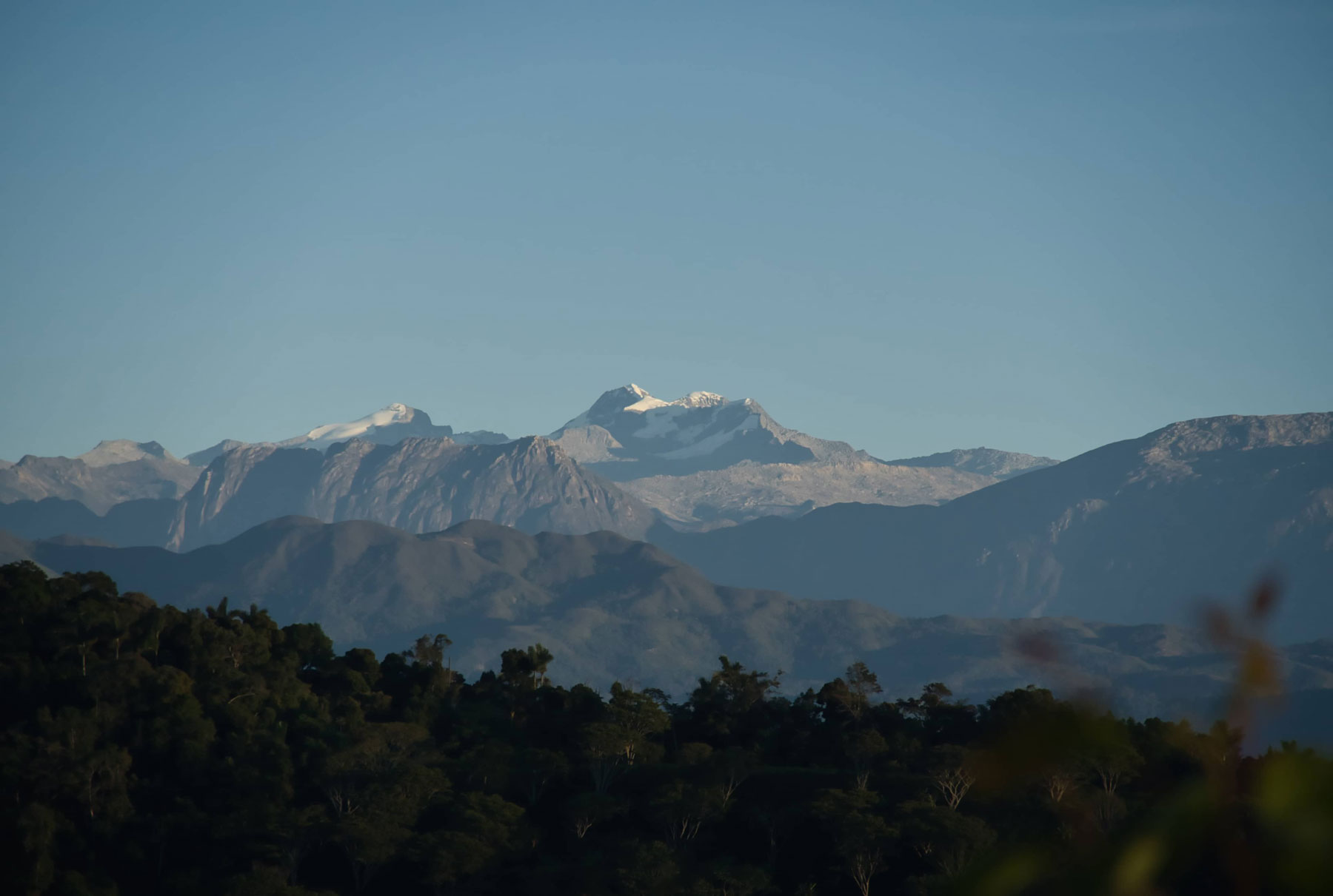 Destrucción en montañas